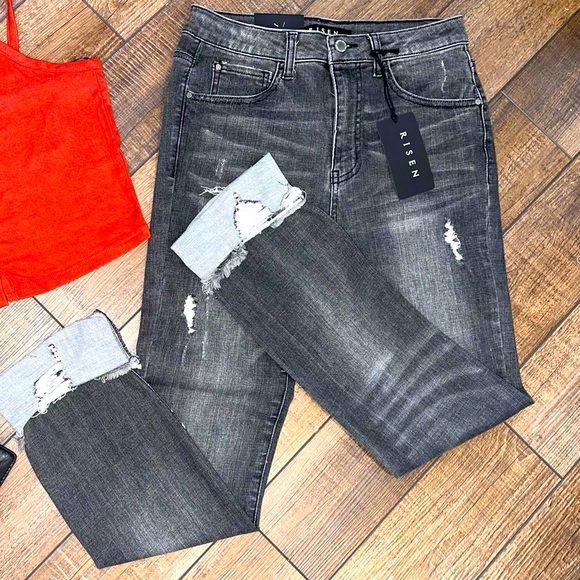NWT Risen distressed mid rise straight Jean - gray - Picture 1 of 3